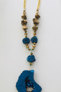 river-stones-and-druzy-circle-copy